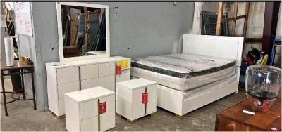 Modern White  Gold Bedroom Set with LED Bed  Queen Size - Thumbnail 8