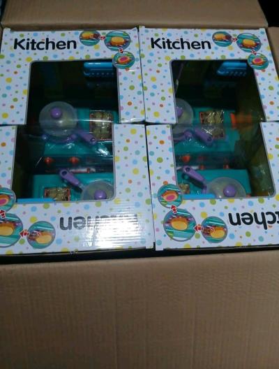 Tons of scarfs toys ect selling evrything shown - Thumbnail 5