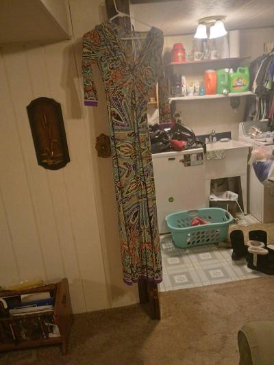 3 Ladies dresses - Thumbnail 3