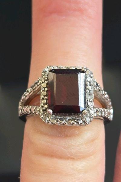 Sterling Silver Garnet  Diamond Chip Ring  Size 6 - Thumbnail 5