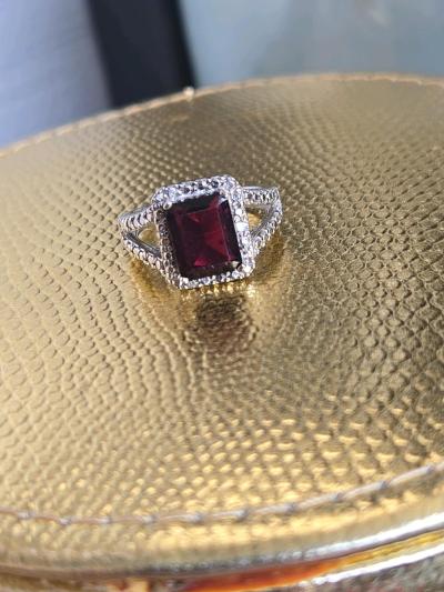 Sterling Silver Garnet  Diamond Chip Ring  Size 6 - Thumbnail 4