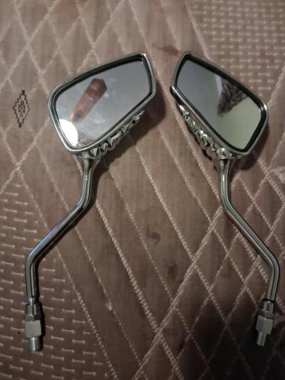 Skeleton  chrome hand mirror - Thumbnail 2