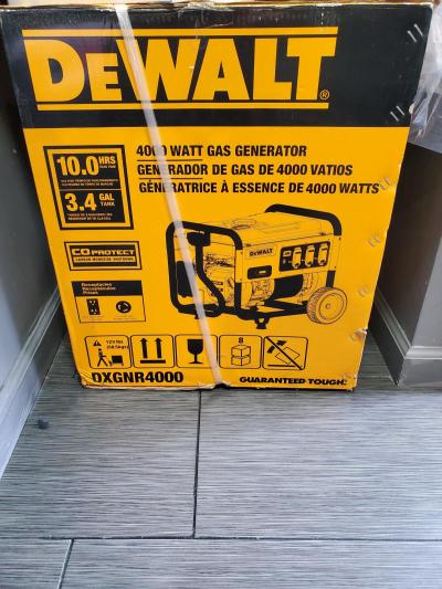 Dewalt Generator - Thumbnail 4