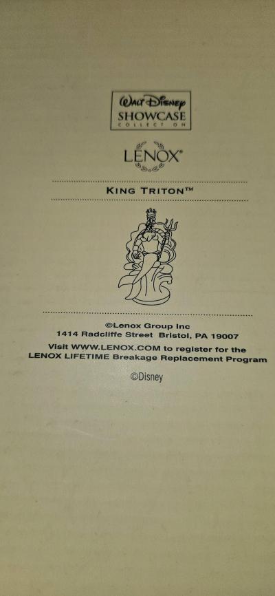 Disney Showcase Collection King Triton - Thumbnail 5
