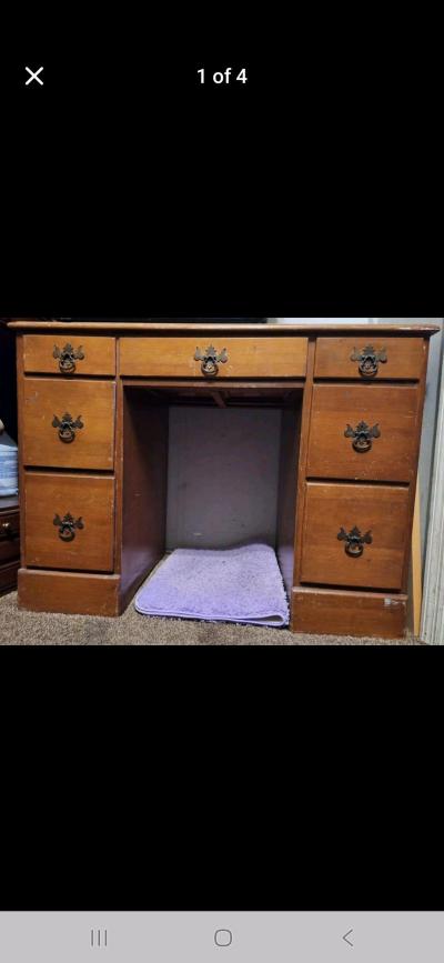 Antique Dresser - Chester, South Carolina