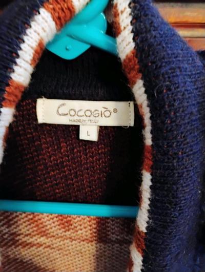 Cocoisc Long sleeve Sweater PreLoved Size Lg - Thumbnail 2