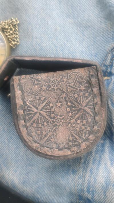 compass and case - Thumbnail 2