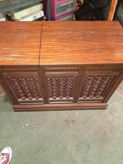 Admiral record player cabinet - Thumbnail 4