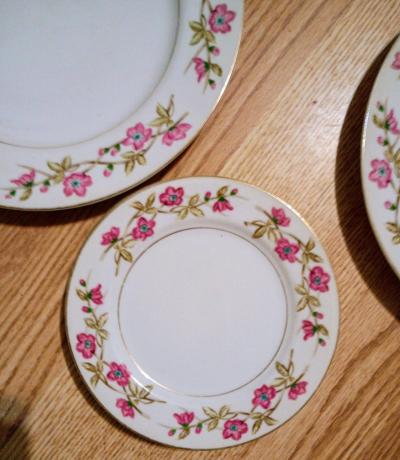 vintage valmont china set of 9 - Thumbnail 6