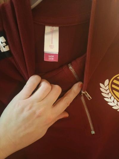 2 sweatshirts 15 - Thumbnail 2