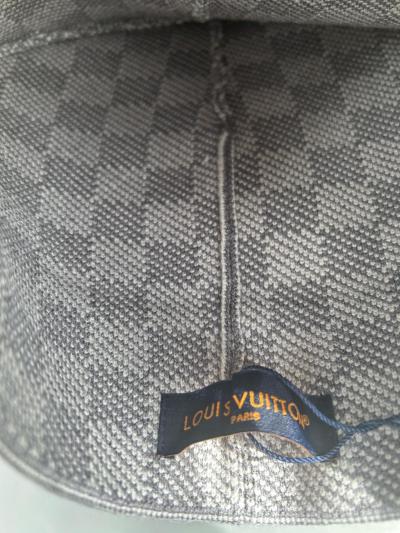 Authentic Louis Vuitton LV Knit Beanie  Grey Monogram - Thumbnail 5