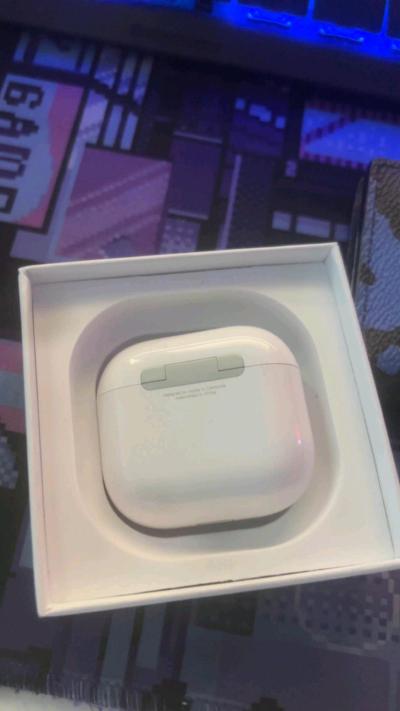 Airpods 4 with active Noise cancellation wireless charging c - Thumbnail 4