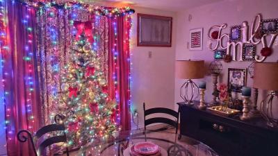 Glass table of 4 chair - Thumbnail 4