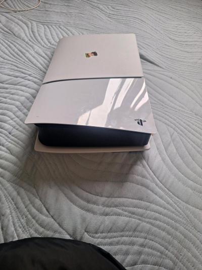 Playstation 5 Sim use - Thumbnail 4