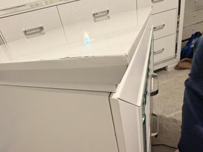 dresser chest and night Stand - Thumbnail 4