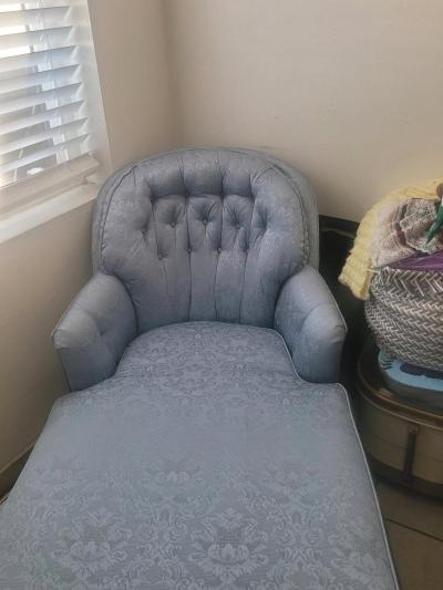 sillon azul - Adelanto, California