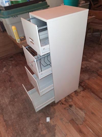 Steelworks Vertical Metal file Cabinet - Thumbnail 3