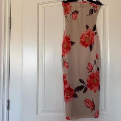 ElleCLO Strapless Floral Mesh Bodycon Midi Dress - Thumbnail 4