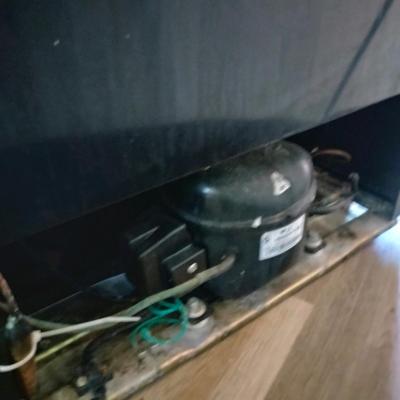 mini fridge - Thumbnail 5