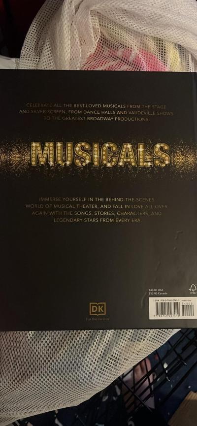 Musicals The Definitive Illustrated Edition - Thumbnail 2
