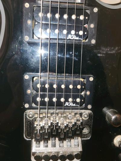 BC Rich Warbeast Trace Black Electric Guitar w Floyd Rose - Thumbnail 6