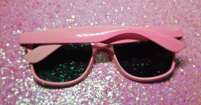 Pink Sunglasses - Thumbnail 3