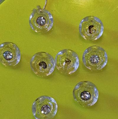 unique variety of vintage buttons - Thumbnail 6