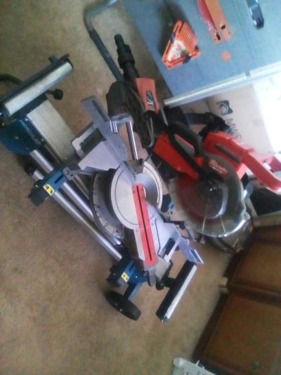 Milwaukee fuel 10 in compound slide minor and stand - Thumbnail 5