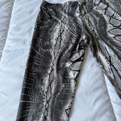 Y2K Snake Print Leggings  Zenana Outfitters  GreyBlack Snake - Thumbnail 6