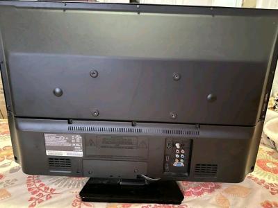 32 inch tv - Thumbnail 2