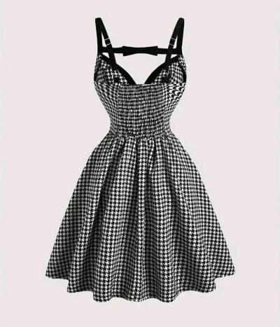 Womens Black and White Dresses - Thumbnail 2