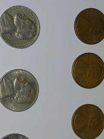 COLLECTORS TAKE A LOOK - Thumbnail 4