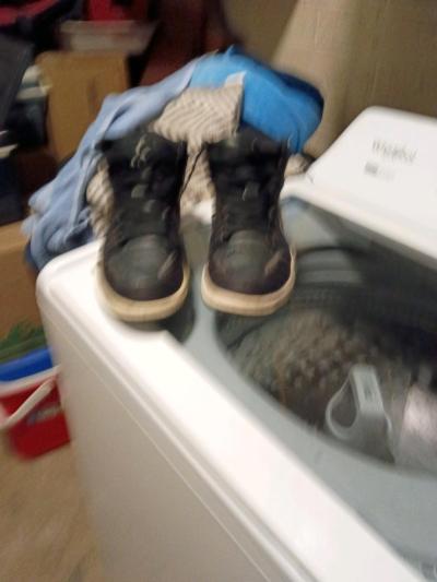 Jordans - Thumbnail 3