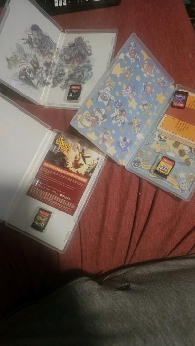 NINTENDO SWITCH 64G OLED BUNDLE - Thumbnail 8