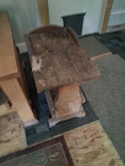 wooden end table - Thumbnail 3