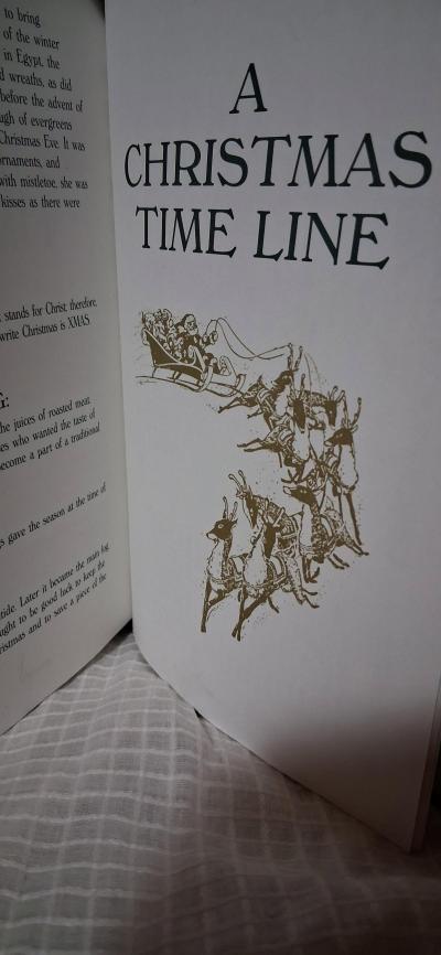 Christmas Treevia Customs and Traditions Trivia Hardcover Bo - Thumbnail 4