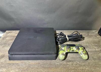 play station - Thumbnail 2