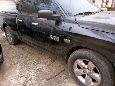 Dodge ram 1500 hemi bighorn - Thumbnail 3