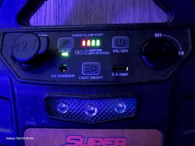 750 amp power battery jumperer New from OReileys Super brand - Thumbnail 2