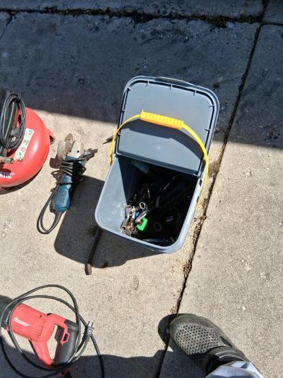 power tools and hand tools - Thumbnail 3