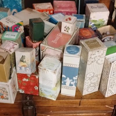 Avon vintage perfume bottles - Thumbnail 4