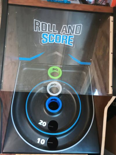 9ft Roll and score game with led lights and electric scorer - Thumbnail 5