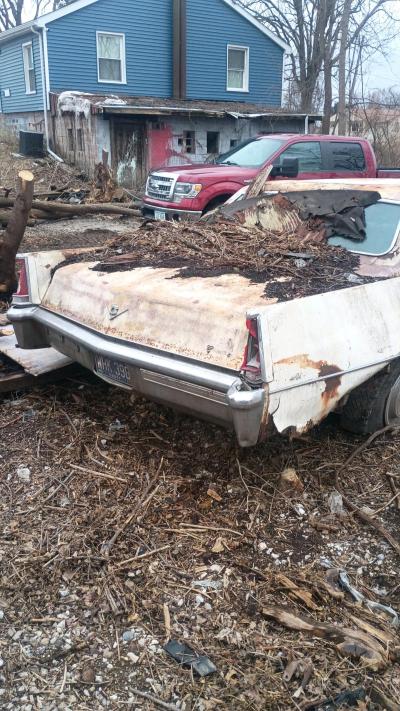 1969 Cadillac DeVille four door - Thumbnail 2