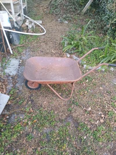 yard landscape decor - Thumbnail 9