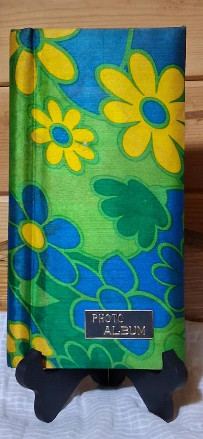 Totally Groovy Vintage Flower Power Photo Album - Thumbnail 11