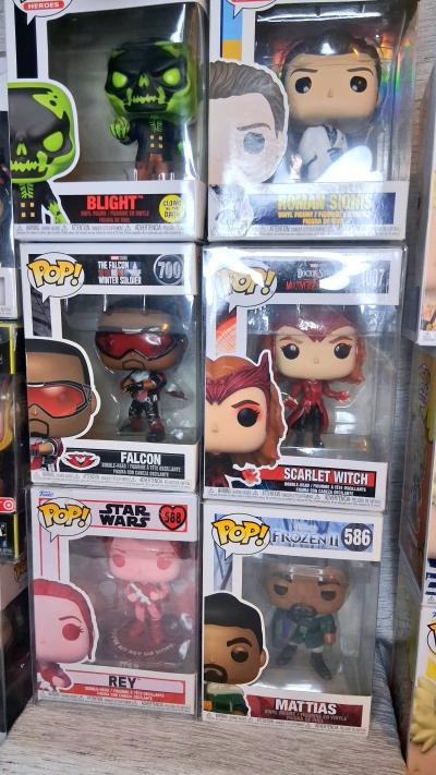 Huge Funko Pop Lot  Marvel Disney Star Wars Anime and more - Thumbnail 4