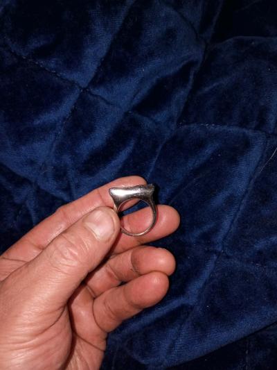 jewelry rings necklaces and bracelets and earrings - Thumbnail 2