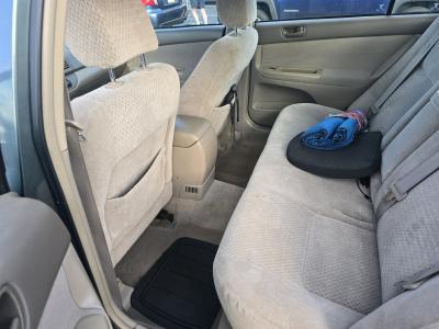 Toyota Camry LE, 178000 miles, used - Thumbnail 4