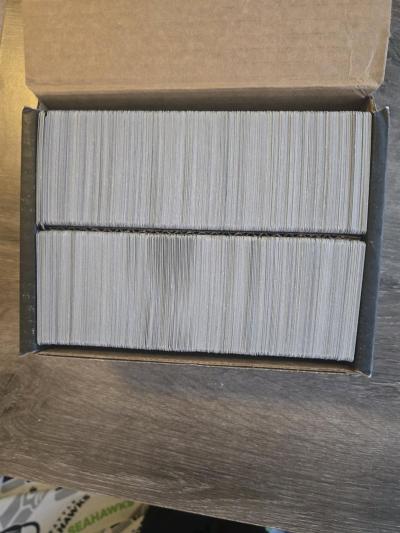 Magic the Gathering 1000 cards brand new in boxStar City - Thumbnail 2