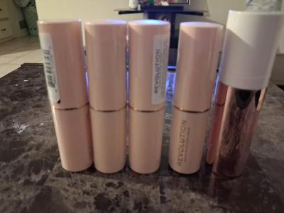 Makeup Revolution and JOAH - Thumbnail 2